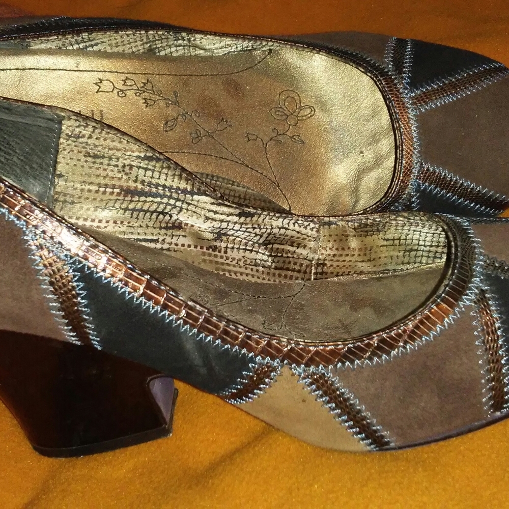 Bobbi Blu Shoes